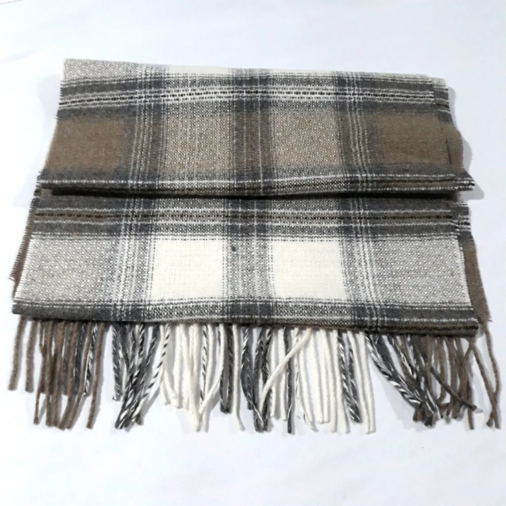 V. Fraas Cashmink plaid scarf